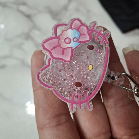 Hello Kitty Rhinestone Name Tag Holder - Picture 3 of 5